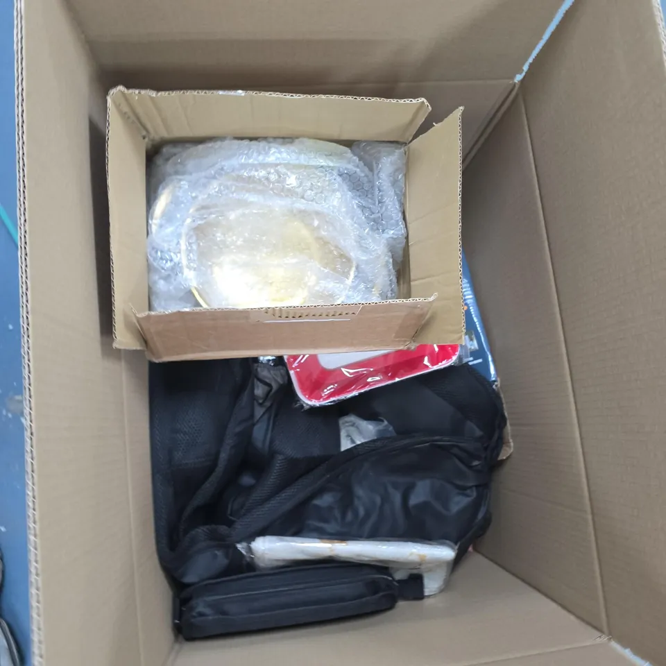 BOX OF APPROXIMATELY 15 ASSORTED ITEMS TO INCLUDE: SPACE HEATER 