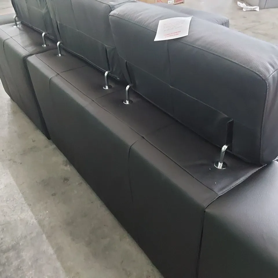 DESIGNER ITALIAN STYLE CHAISE SOFA WITH ADJUSTABLE HEADRESTS BLACK LEATHER 