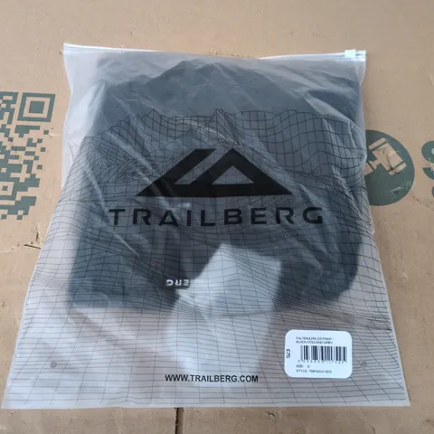 BAGGED TRAILBERG FALTENJUA 2.0 PANTS IN BLACK - SMALL