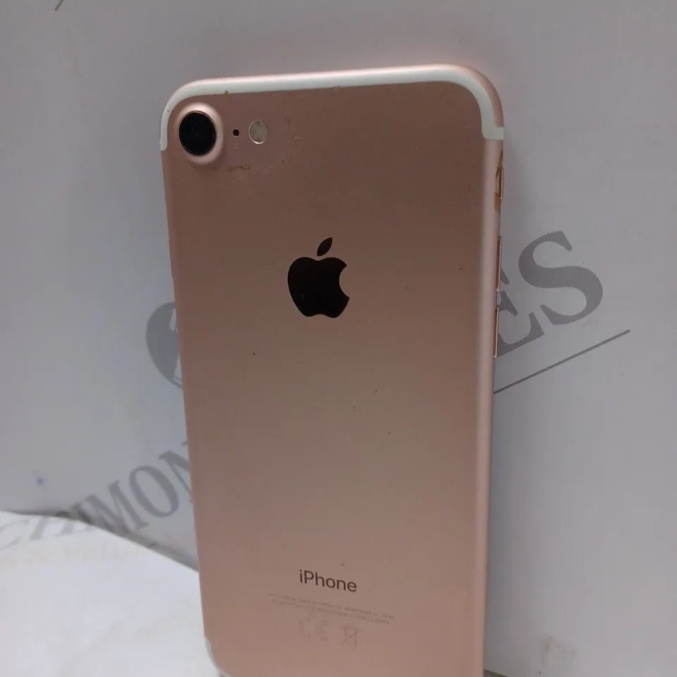 APPLE IPHONE 7 (A1778) SMARTPHONE