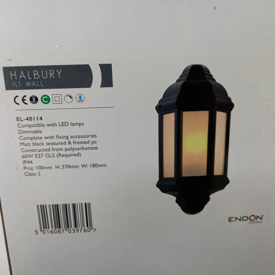 HALBURY 1-LIGHT WALL LIGHT