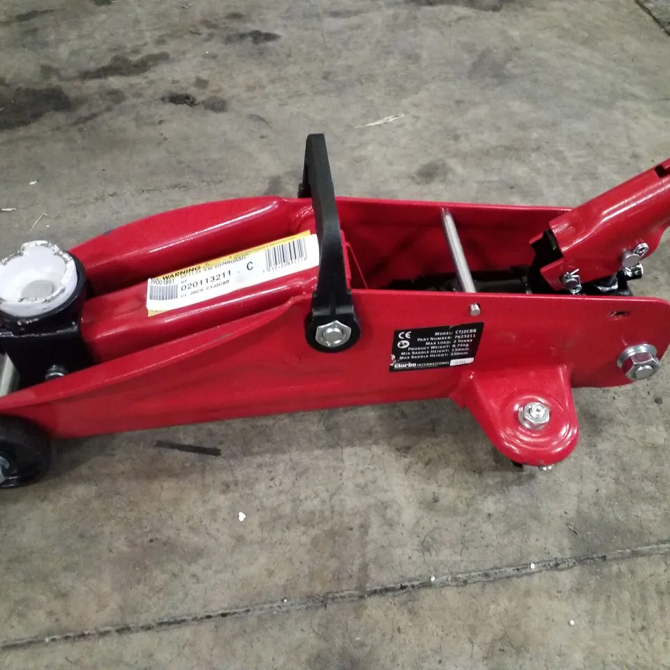 CLARKE CTJ2CBB 2 TONNE DIY TROLLEY JACK