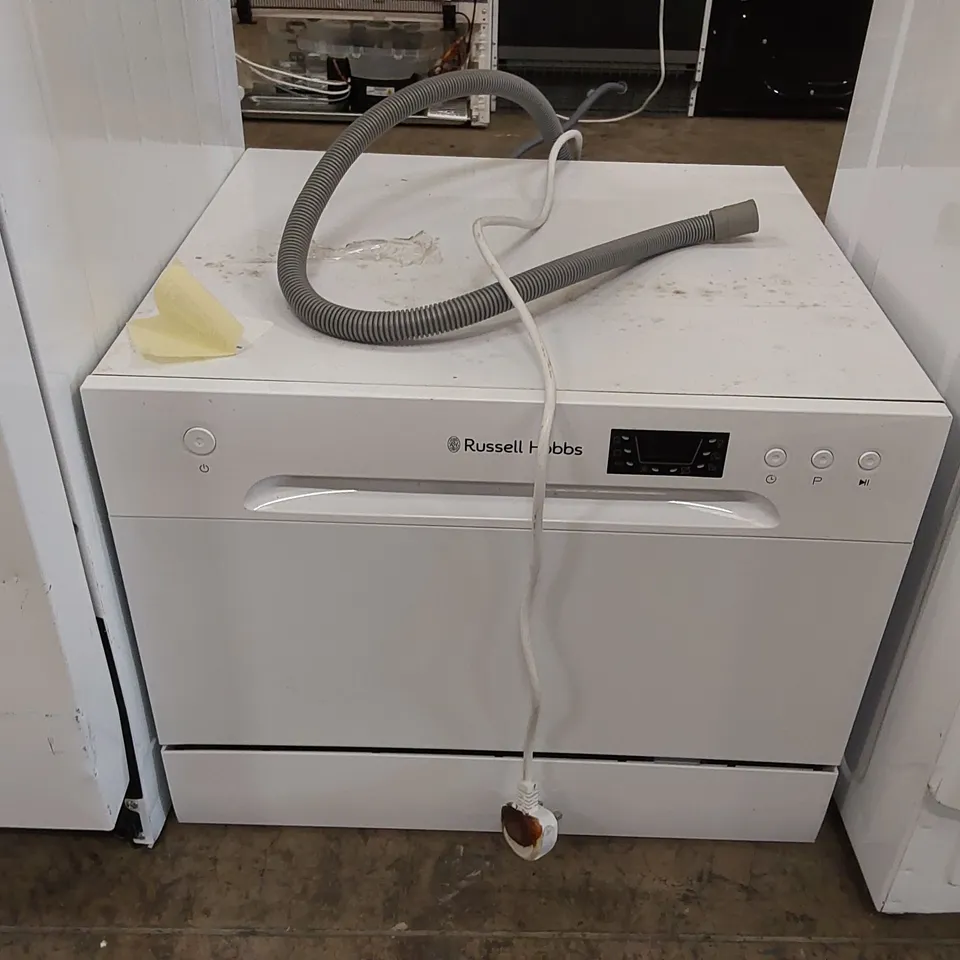 RUSSELL HOBBS TABLE TOP DISHWASHER IN WHITE, MODEL: RHTTDW6W