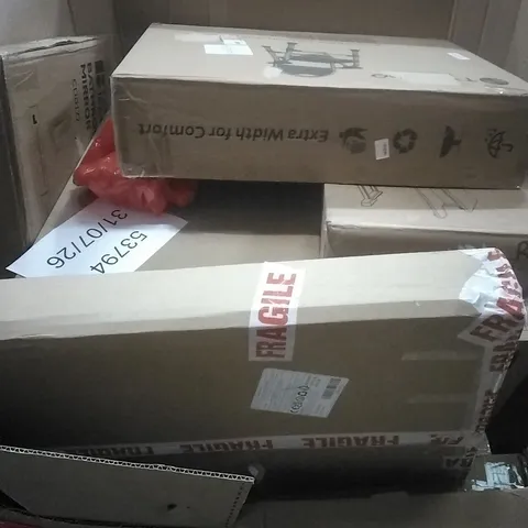 A PALLET CONTAINING ASSORTED HOUSEHOLD GOODS AND PRODUCTS TO INCLUDE; COMMODE CHAIR, DESK, DESK WITH RISER, BOXED FURNITURE ETC