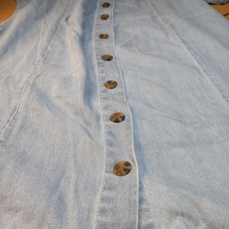 DOROTHY PERKINS MIDWASH DENIM SHORT SLEEVE BUTTON THROUGH DRESS - SIZE 20 TALL