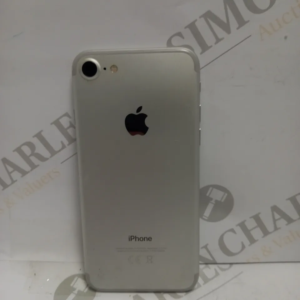 APPLE IPHONE 7 (A1778) SMARTPHONE