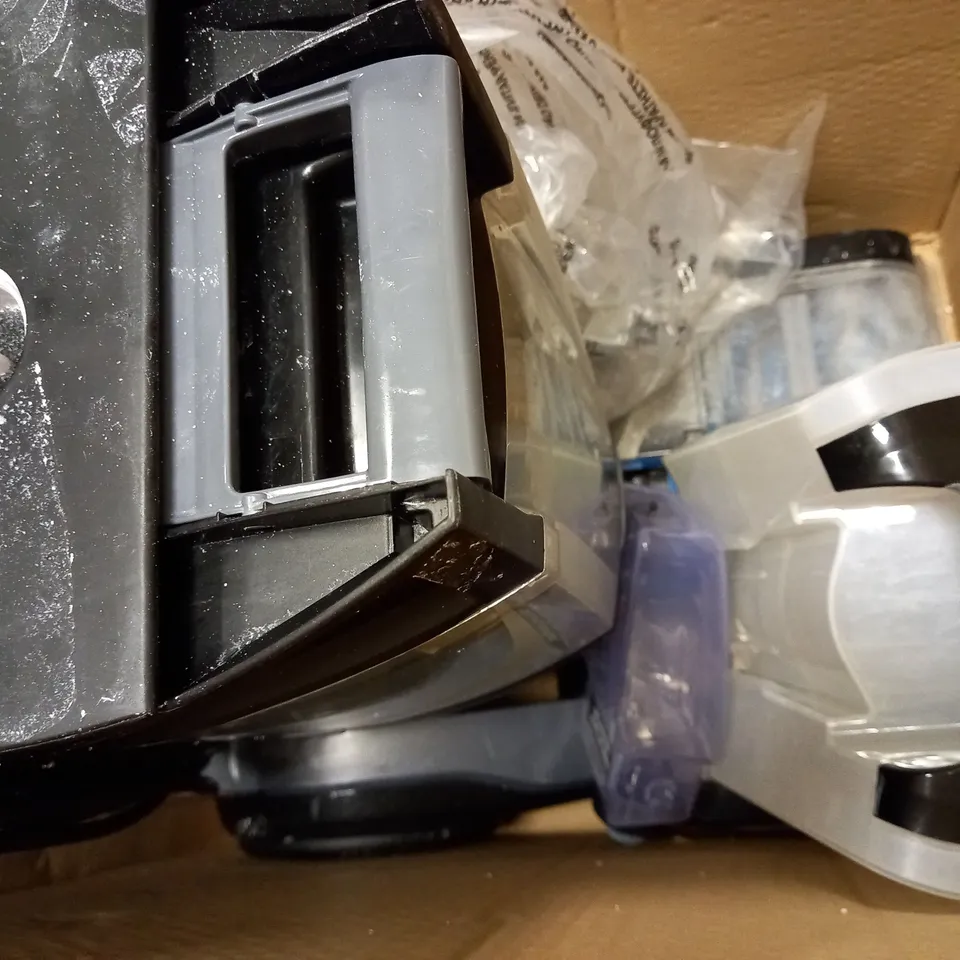 VAX PLATINUM SMARTWASH CARPET CLEANER