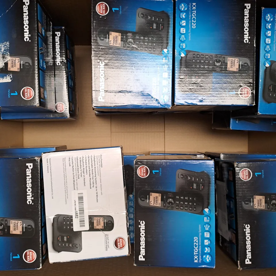 BOX OF APPROXIMATELY 20 X PANASONIC KX-TGC220 DIGITAL CORDLESS ANSWERING SYSTEM - COLLECTION ONLY