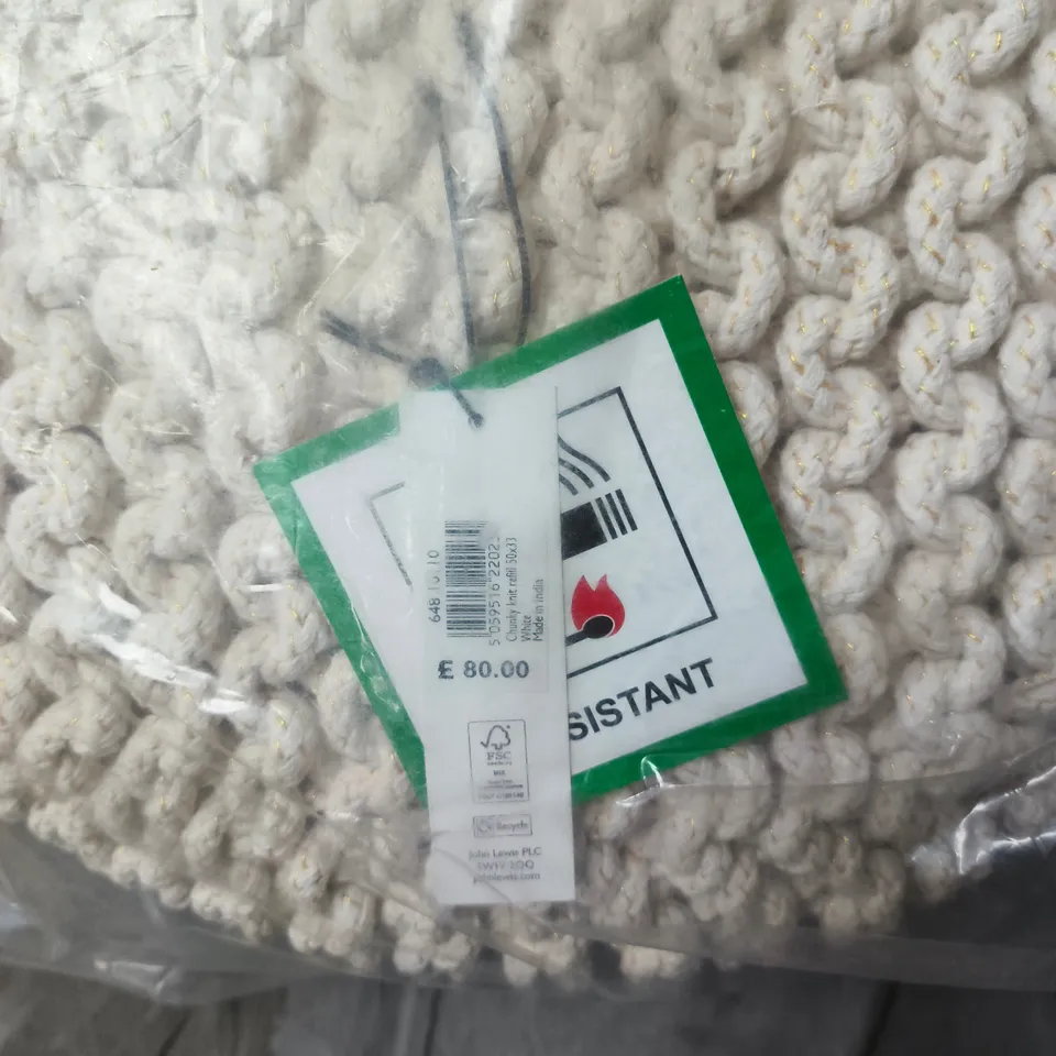 JOHN LEWIS CHUNKY KNIT CUSHION SEAT WHITE 50 X 33 CM – MADE IN INDIA