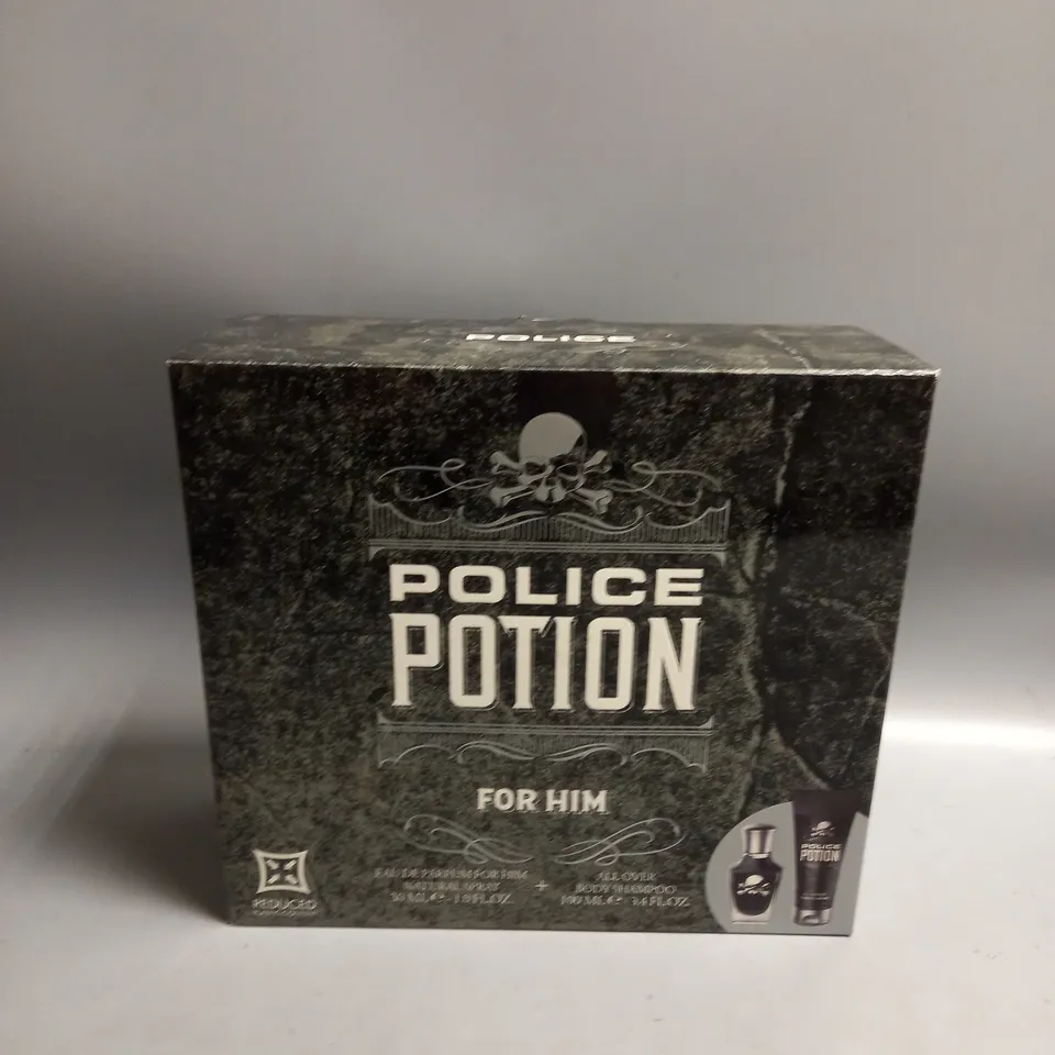 BOXED POLICE POTION FOR HIM EAU DE PARFUM 30ML AND ALL OVER BODY SHAMPOO 100ML GIFT SET