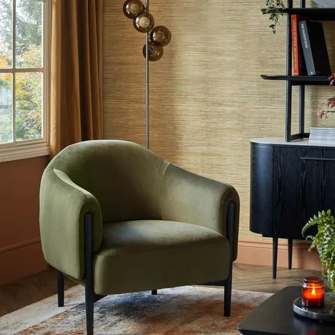 BOXED DANETTI TRISTAN OLIVE GREEN VELVET ACCENT CHAIR WITH BLACK WOOD