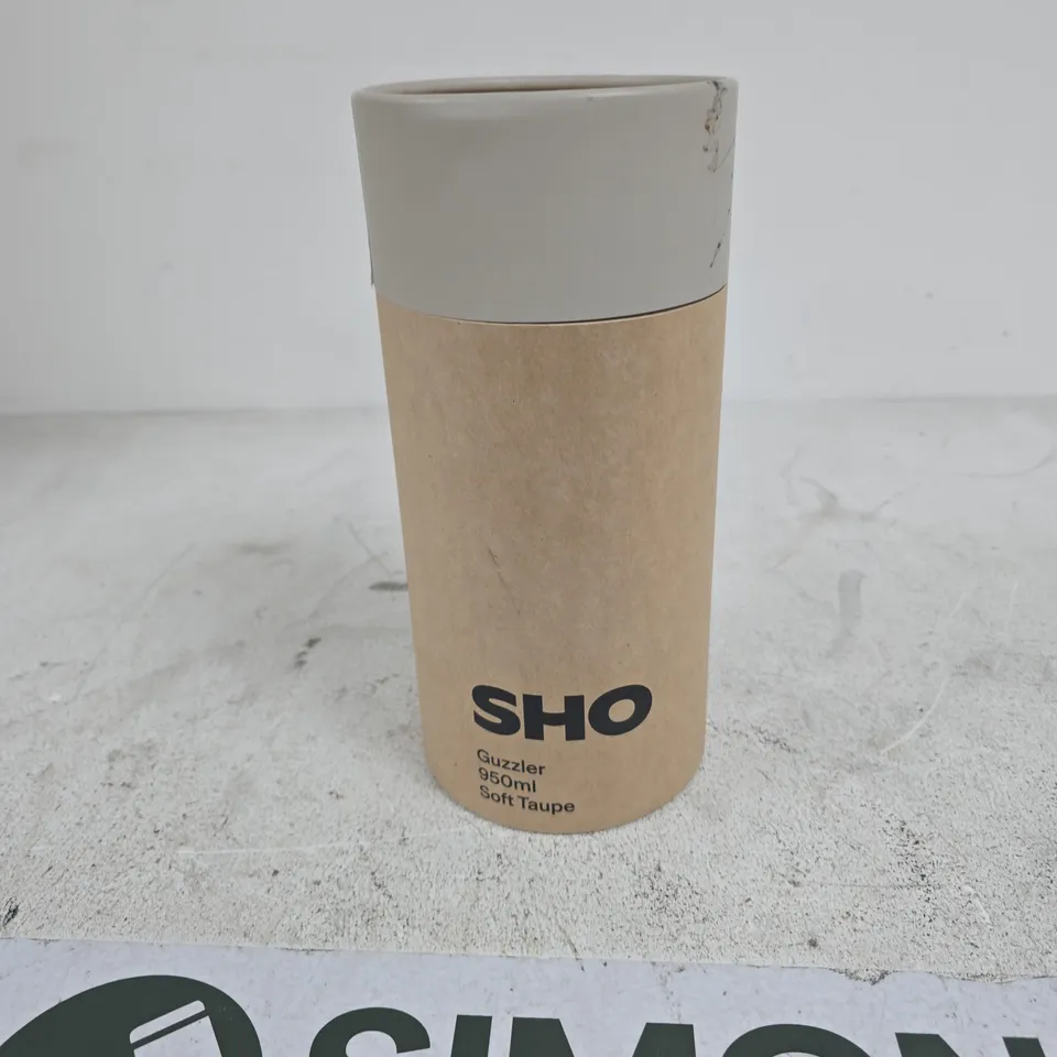 SHO GUZZLER 950ML WATER BOTTLE - SOFT TAUPE 