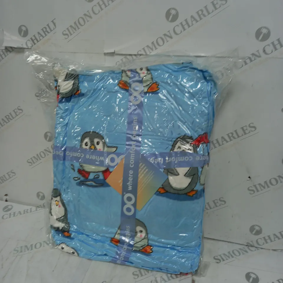 OODIE PENGUIN OVERSIZED WEARABLE BLANKET 