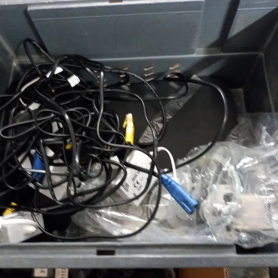 LOT OF ASSORTED TECH ITEMS TO INCLUDE SKY ROUTERS, CABLES AND VARIOUS REMOTES