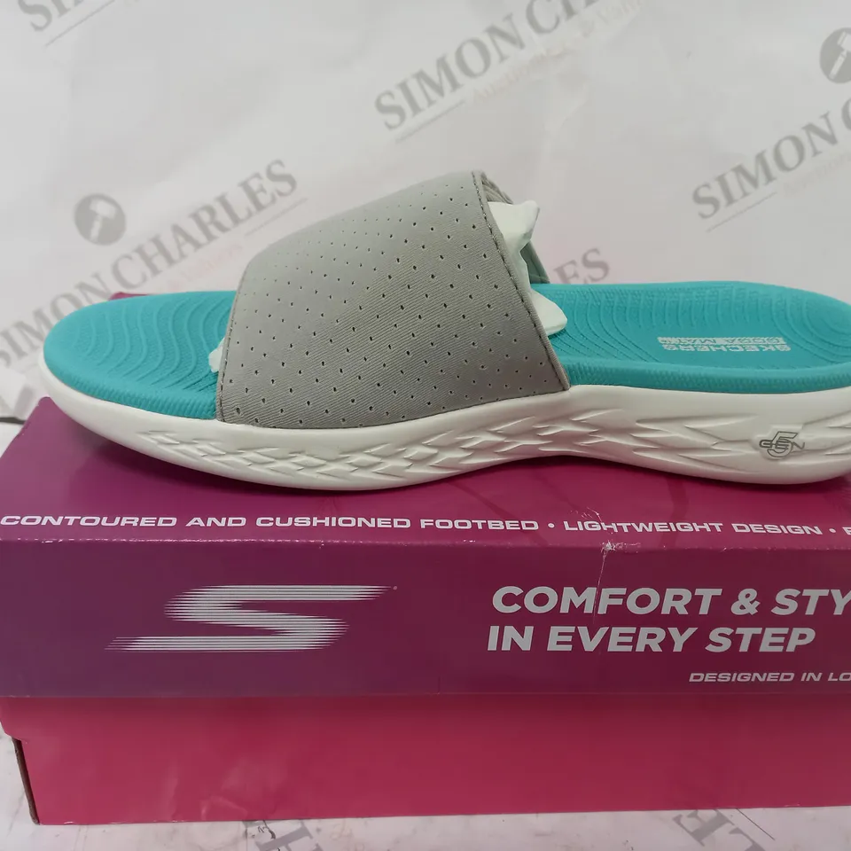 SKETCHERS GO WALK SANDAL - GREY SIZE 3