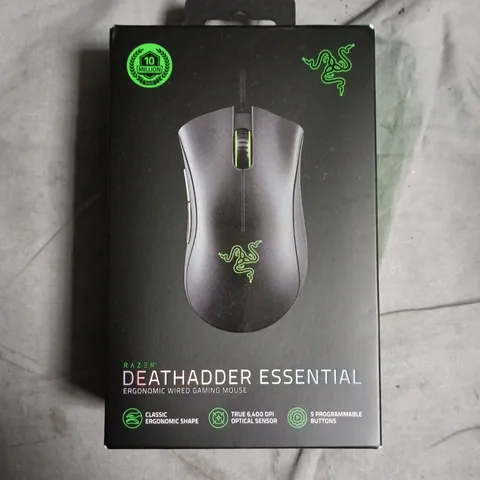 SEALED RAZER DEATHADDER ESSENTIAL WIRED GAMING MOUSE 