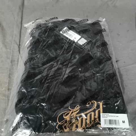HOODRICH BLACK HOODIE – MEDIUM (M)