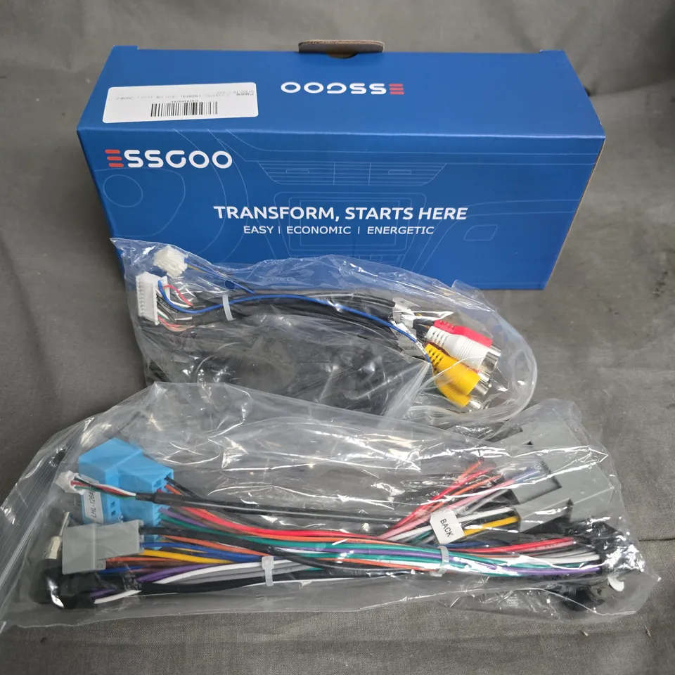 Car stereo wiring harness & interface kit with multi-colour cables and blue module