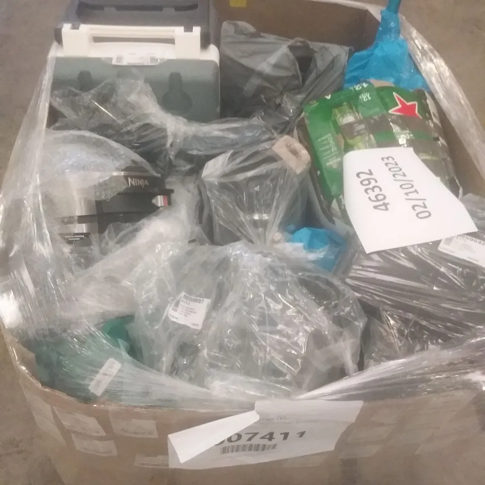 PALLET OF APPROXIMATELY 18 ASSORTED ELECTRICAL ITEMS INCLUDING 