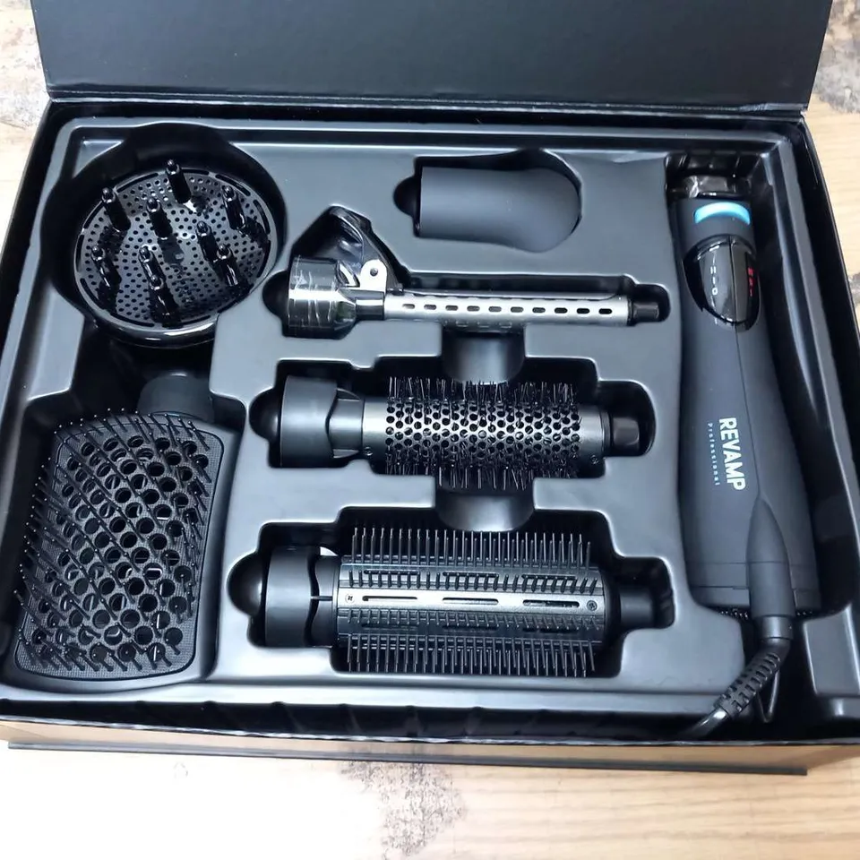 BOXED REVAMP PROGLOSS AIRSTYLE PROFESSIONAL 1200W AIR STYLER