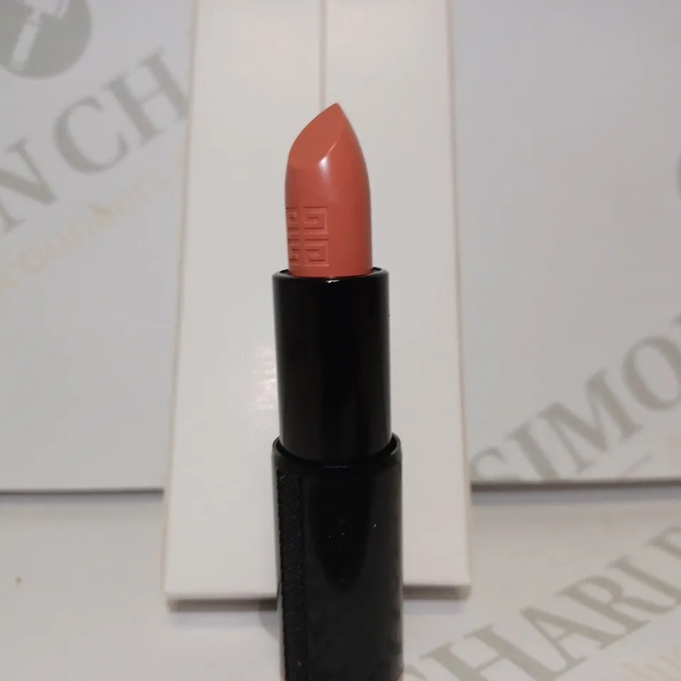 LOT OF 4 GIVENCHY LIPSTICKS - 2 SERIAL NUDE 
