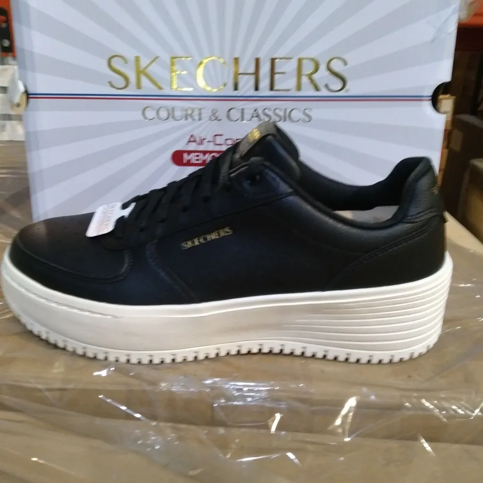 SKETCHERS WOMENS BLACK TRAINERS SIZE 6