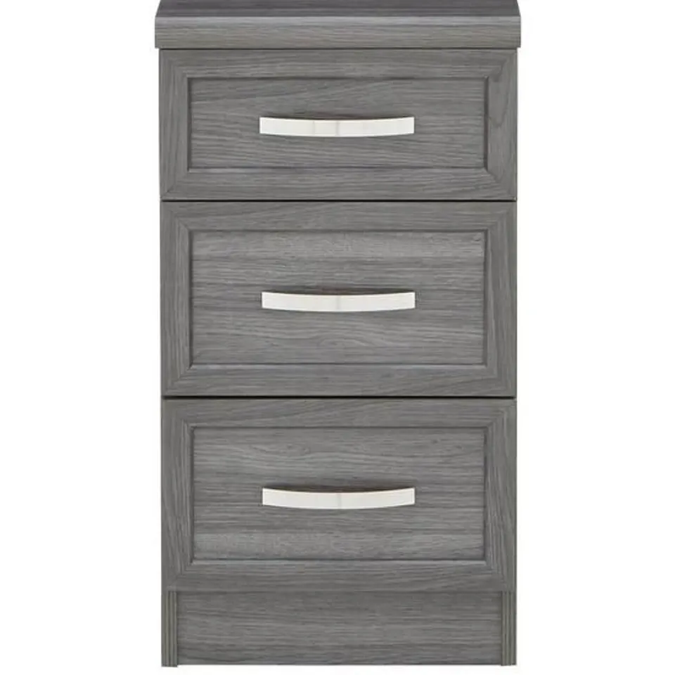 BOXED CAMBERLEY 3-DRAWER GRADUATED BEDSIDE CHEST IN DARK OAK - COLLECTION ONLY