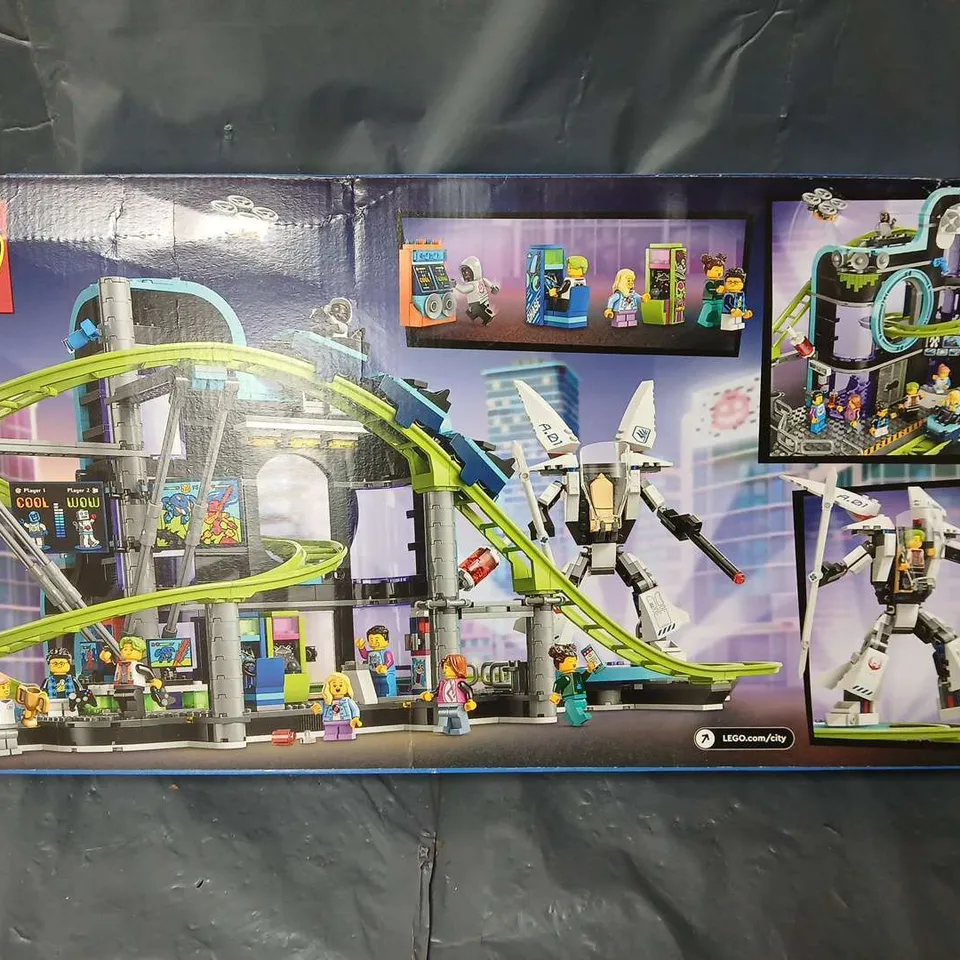 BOXED LEGO CITY ROBOT WORLD ROLLER-COASTER PARK TOY 60421