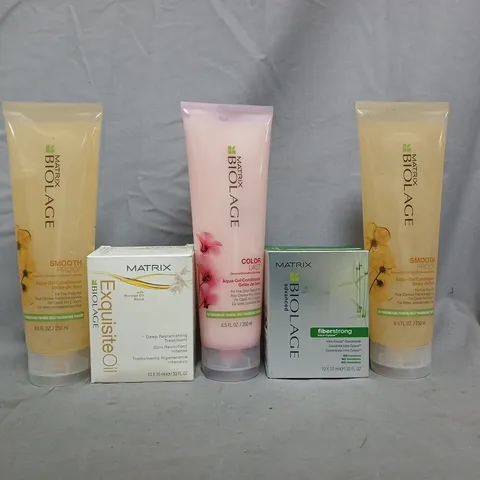 BOX OF APPROXIMATELY 10 ASSORTED MATRIX BIOLAGE COSMETIC ITEMS - COLLECTION ONLY