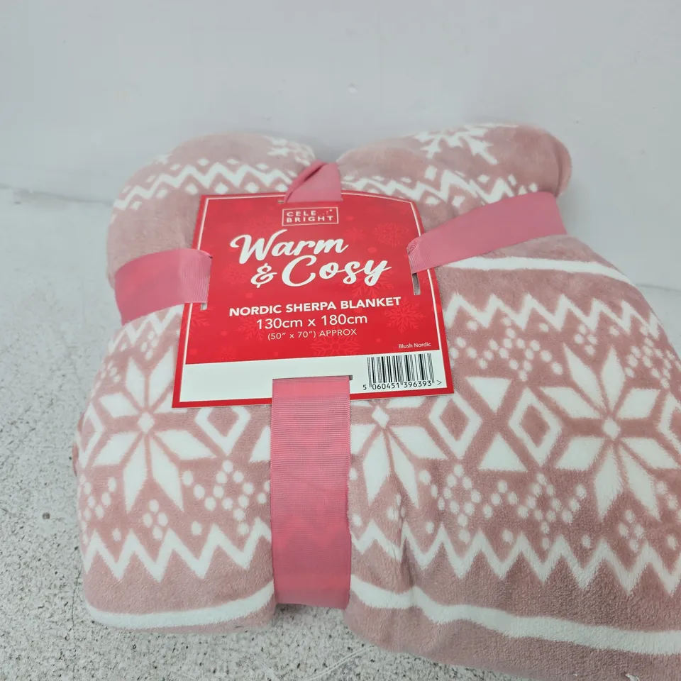 CELEBRIGHT WARM & COZY NORDIC SHERPA BLANKET IN PINK 130X180CM