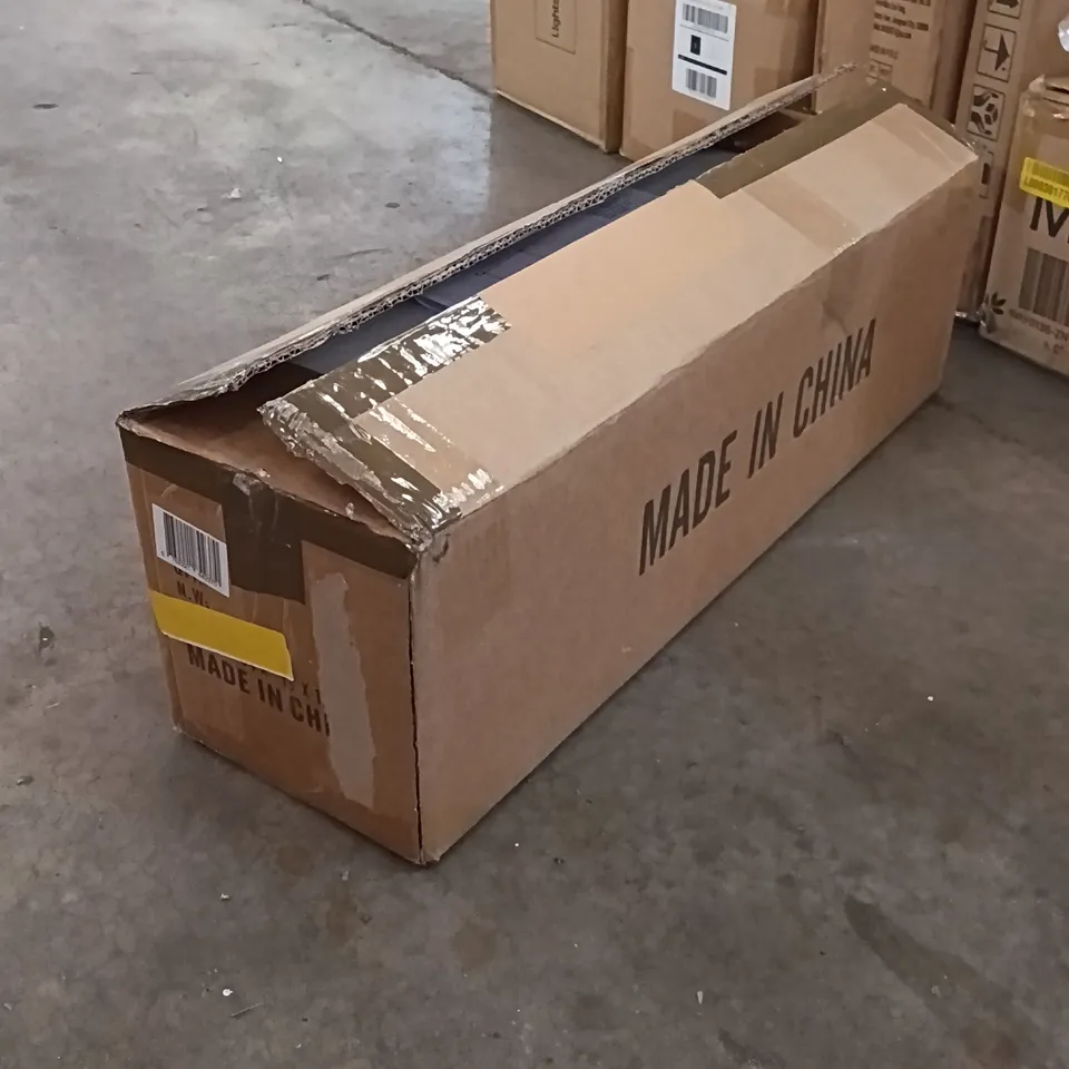BOXED HANGING LIGHT FIXTURE (1 BOX)