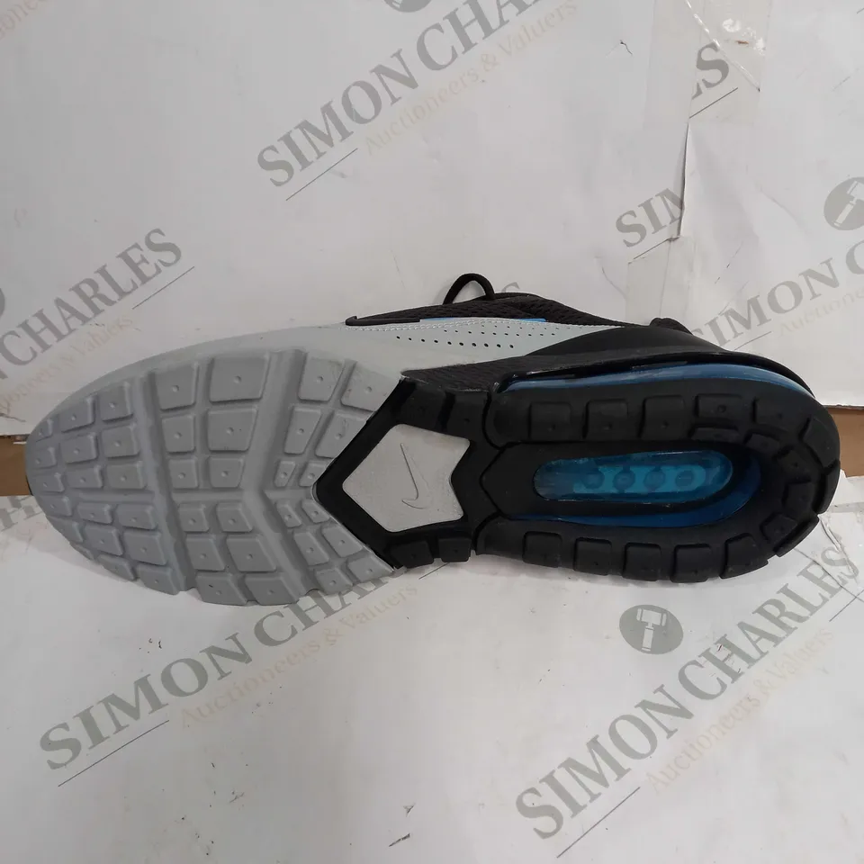 NIKE AIR MAX PULSE MEN'S TRAINERS, BLACK/BLUE - SIZE 10