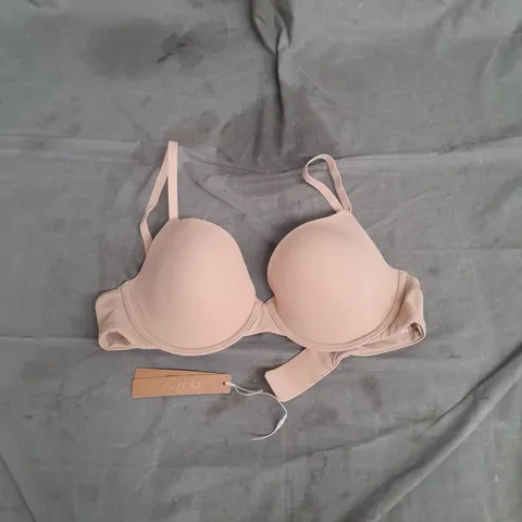SKIMS FITS EVERYBODY TSHIRT BRA IN CLAY SIZE 34C