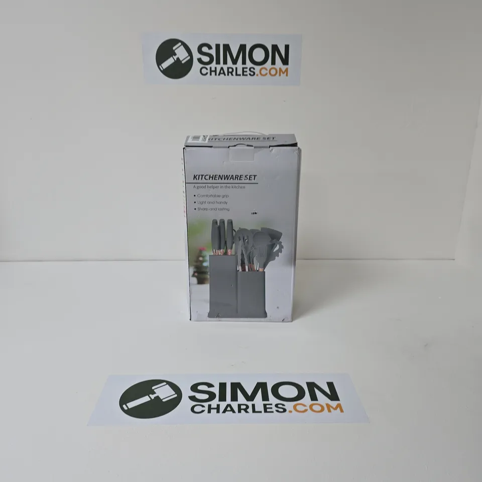 KITCHENWARE SET IN BOX WITH UTENSIL STAND