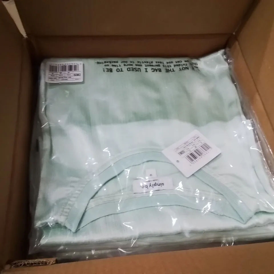 BOXED BRAND NEW APPROXIMATELY 4 SIMPLY BE SATIN BOXY BLOUSE MINT GREEN SIZE 12
