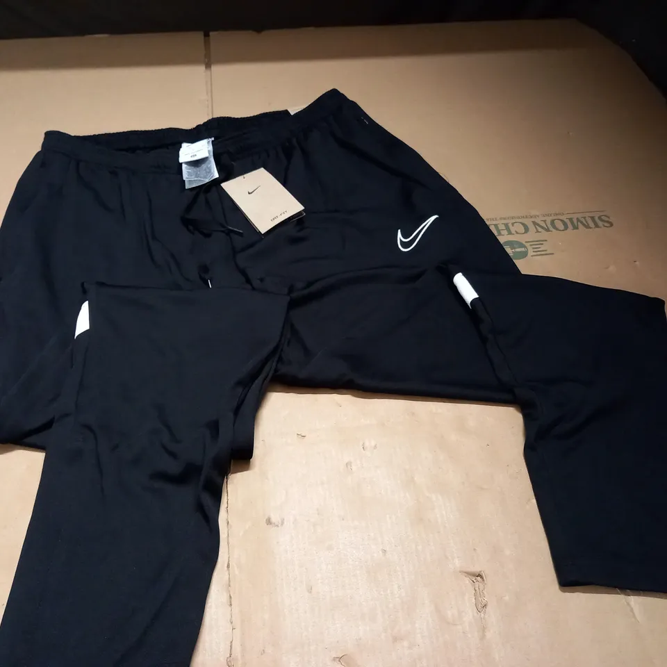NIKE DRI-FIT BLACK TRACK PANTS - XL