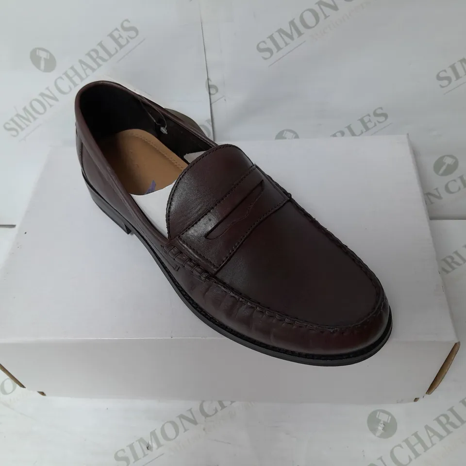 FIND MENS SMART LEATHER SHOES IN DARK BURGUNDY SIZE 9