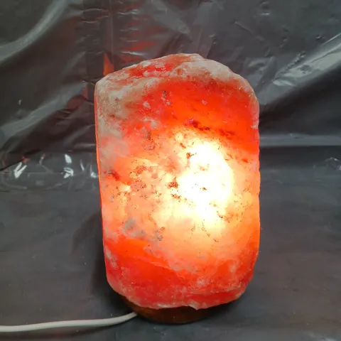 HIMALAYAN ROCK SALT LAMP