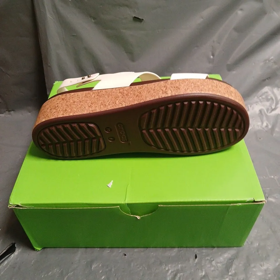 BOXED PAIR OF CROCS BROOKLY CORK LOW WEDGE SANDALS - 5