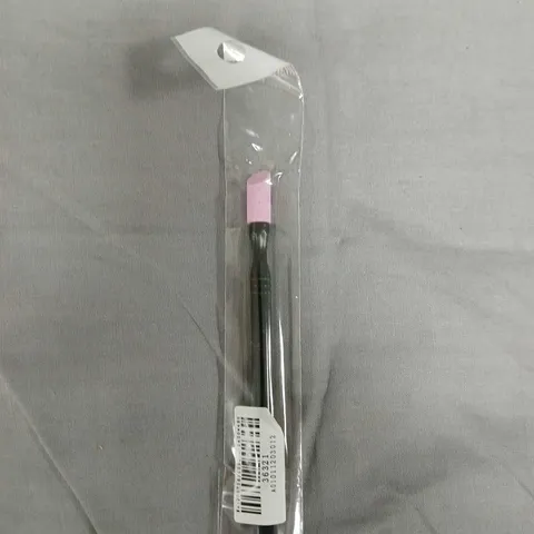 BOX OF APPROXIMATELY 20 CUTICLE PUSHERS