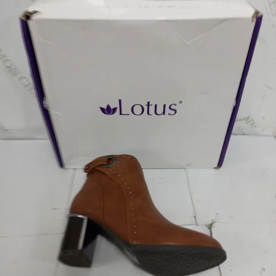 BOXED PAIR OF LOTUS WELLS BROWN ZIP UP BOOT HEELS IN TAN UK 4
