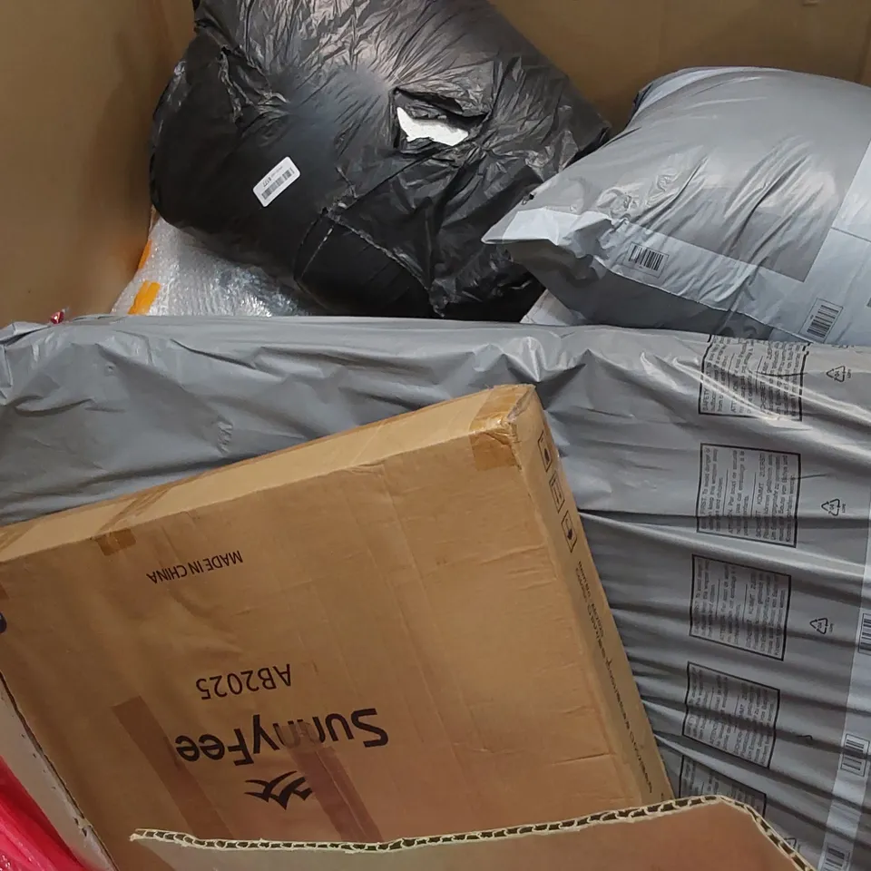 PALLET OF ASSORTED ITEMS INCLUDING PET STROLLER, SMART TOWER FAN, BLINNGOBALL SET, PORTABLE FOLDABLE BATHTUB 