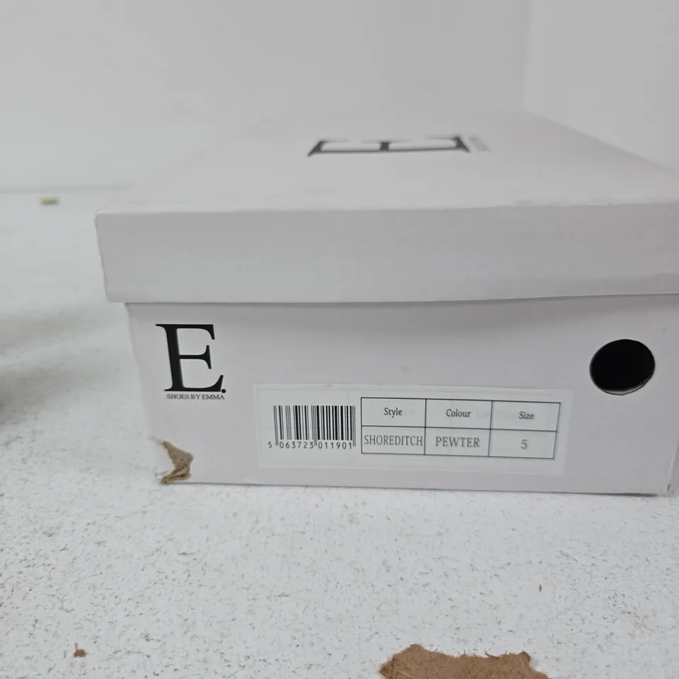 SHOES BY EMMA – SHOREDITCH PEWTER SNEAKERS, UK 5 (BOXED)