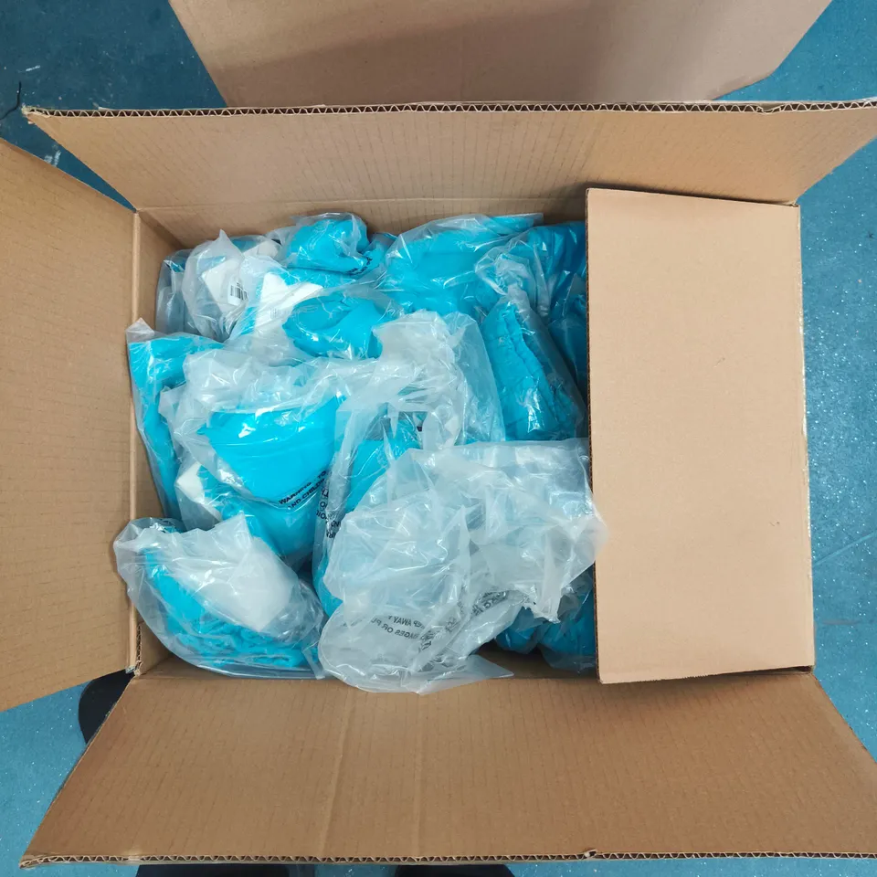 BOX OF APPROXIMATELY 25 TAMSY SKIRTS 