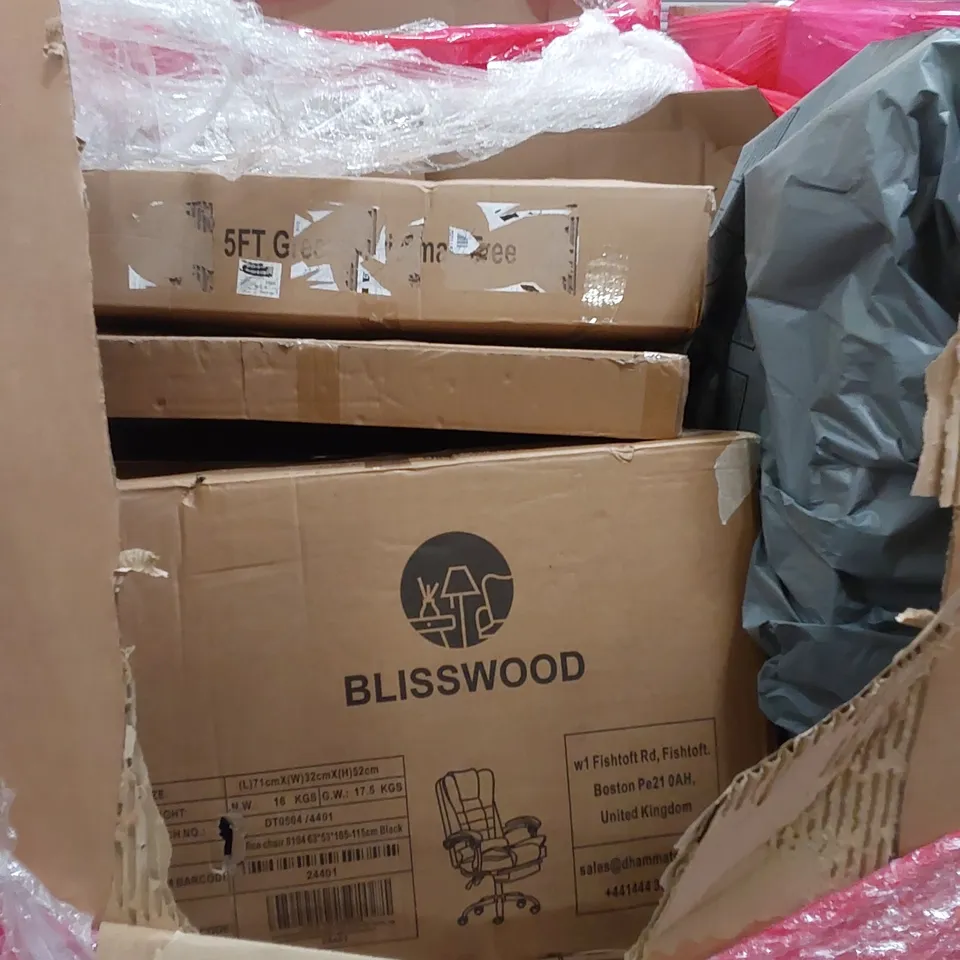 PALLET OF ASSORTED HOUSEHOLD ITEMS AND CONSUMER PRODUCTS. INCLUDES; HEATER GUARD, OFFICE CHAIR, WALL MIRROR, CHRISTMAS TREE, BOXED FURNITURE ETC 