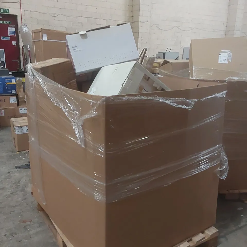PALLET CONTAINING A VERY LARGE QUANTITY OF ASSORTED DESIGNER LIGHTING PRODUCTS TO INCLUDE: GRACIE FLOOR LAMP, WOLSTON BAR LIGHT, WILMA TABLE LAMP, RHETT FLOOR LAMP BASE ECT