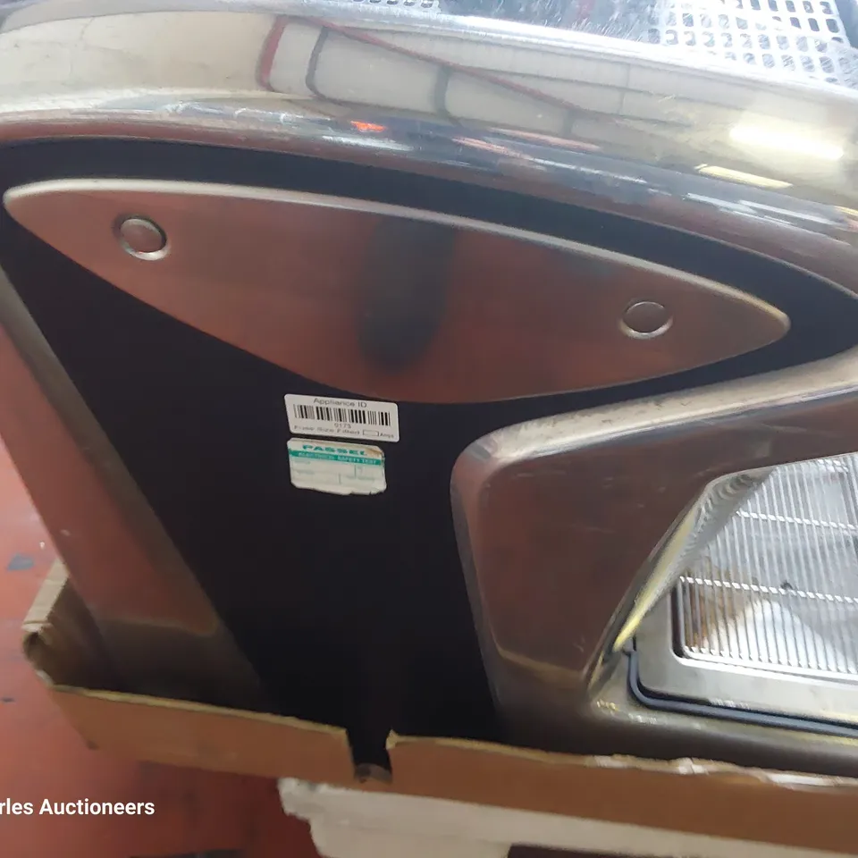 TRADITIONAL FAEMA EMBLEMA COFFEE MACHINE