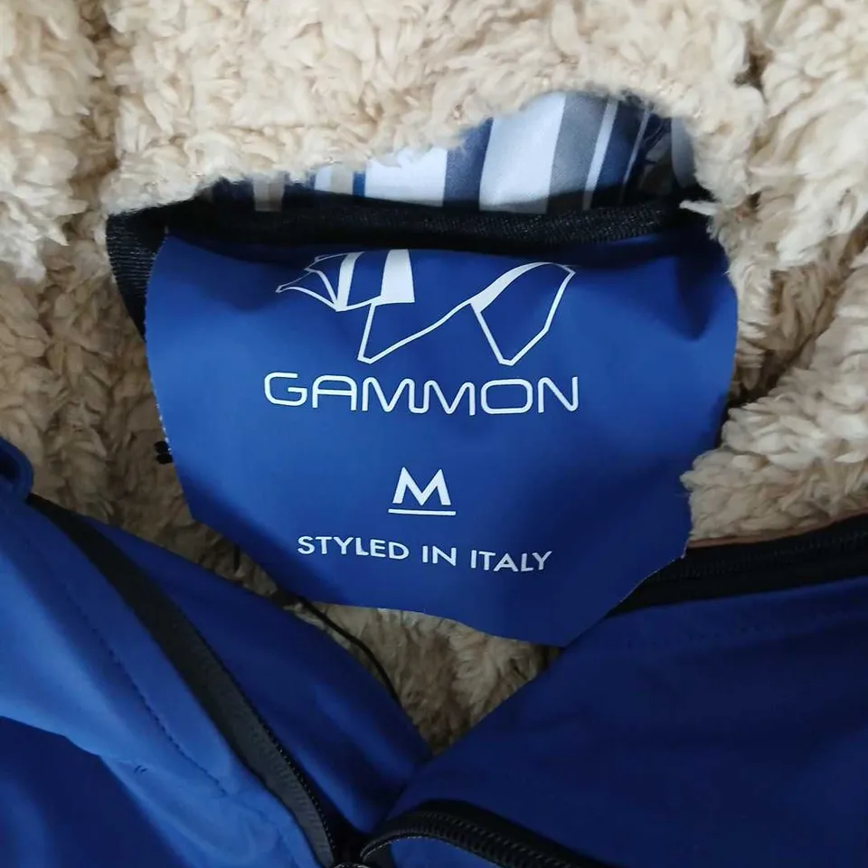 GAMMON BLUE SHELL JACKET WITH FAUX SHEARLING LINING – SIZE M – STYLED IN ITALY