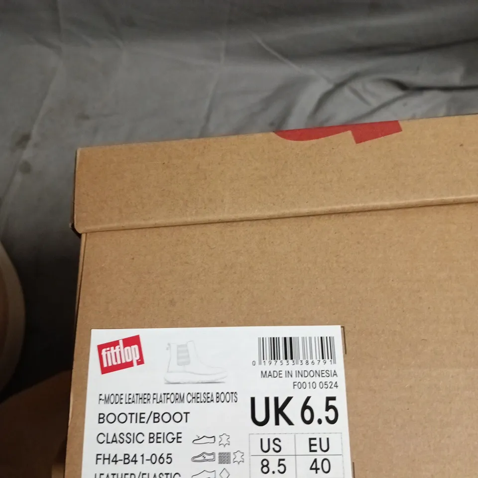 FITFLOP F-MODE LEATHER FLATFORM CHELSEA BOOTS – CLASSIC BEIGE, UK 6.5
