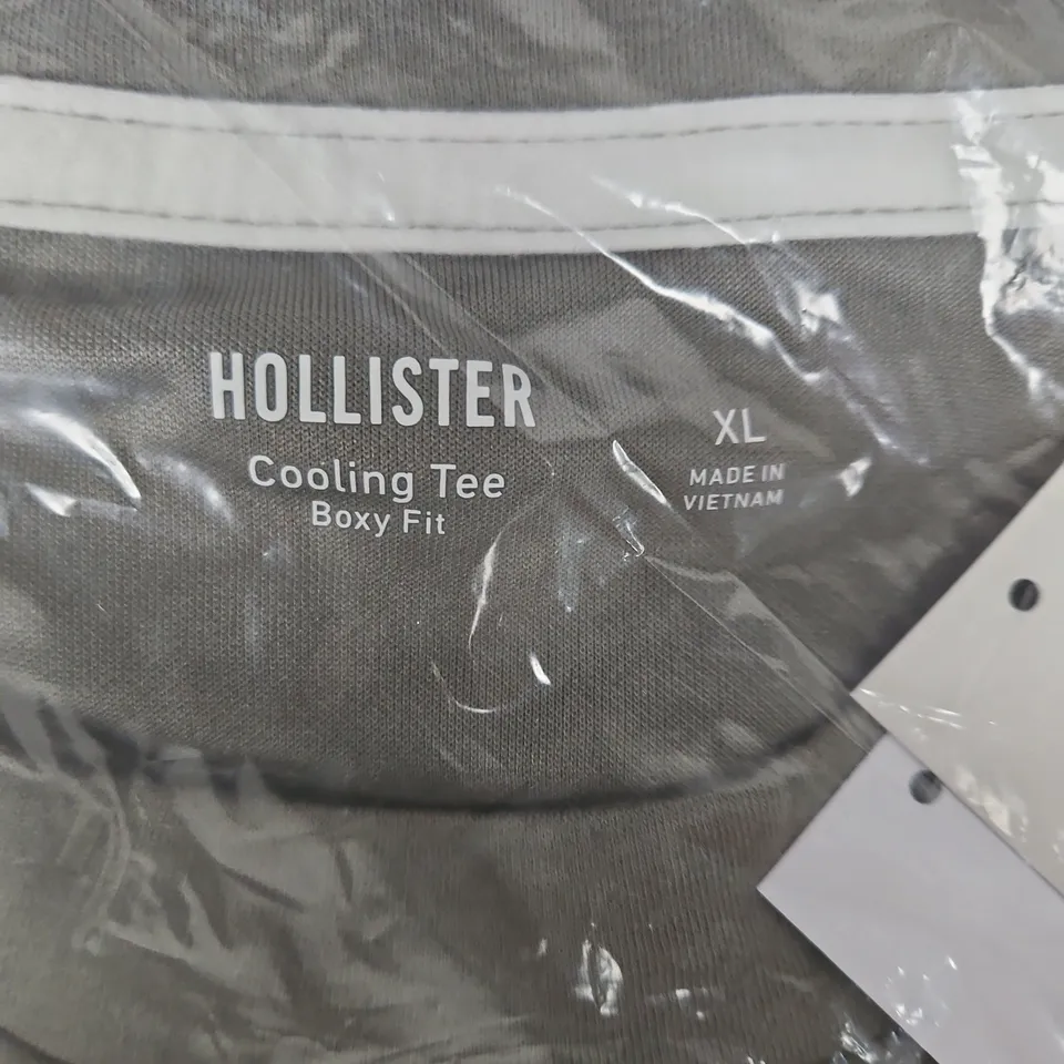 HOLLISTER COOLING TEE BOXY FIT T-SHIRT – XL